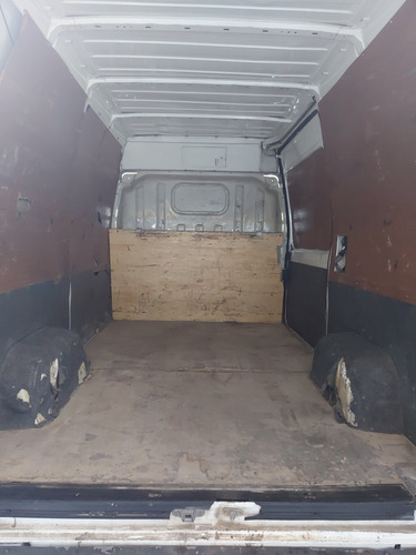 Imagem 3 de 8 de Fiat Ducato Furgão