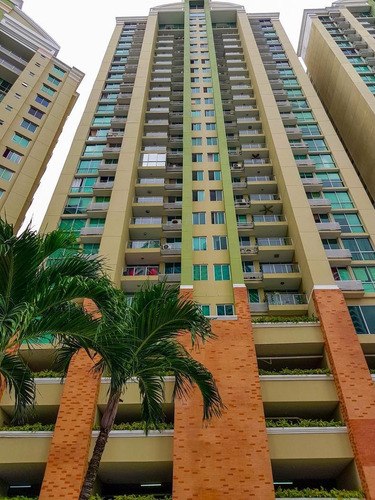 Imagen 2 de 14 de Venta De Apartamento En Green Bay, Costa Del Este 21-7865