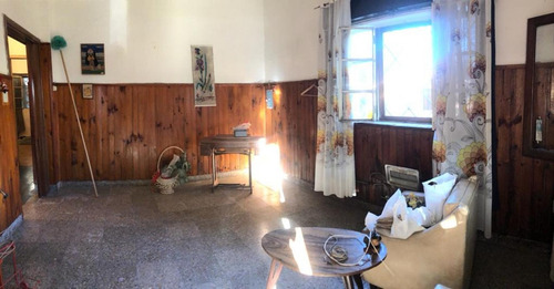 Imagen 3 de 12 de Casa 3 Ambientes A Refaccionar