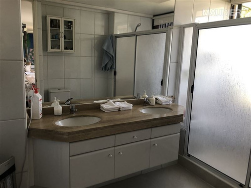 Departamento En Venta De 3 Dorm. En Las Condes