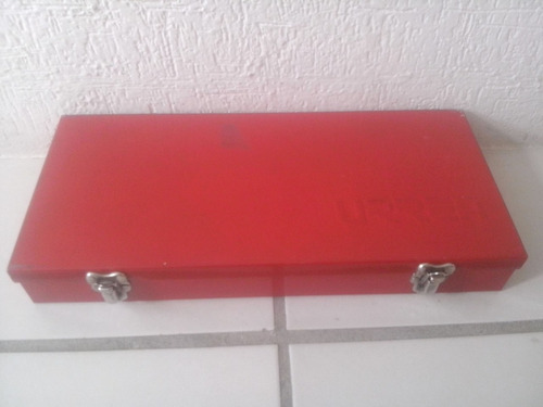 Juego 41 Dados Y Accesorios Combinados 1/4-3/8 Pulgada Urrea (Usado)