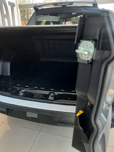 Fiat Toro 1.8 170 E-torq Evo Freedom At6