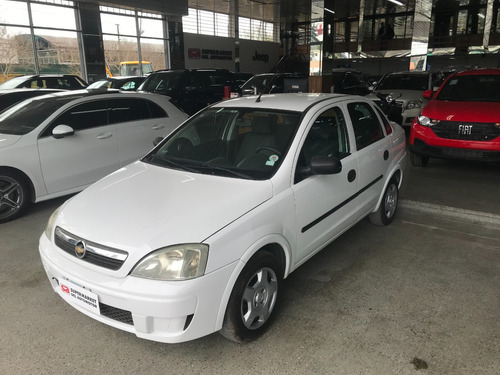 Chevrolet Corsa 1.8 Gl Aa+da