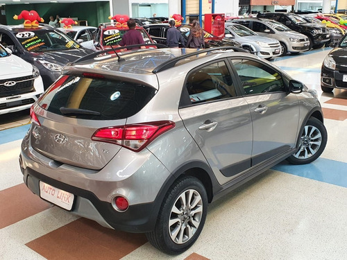 Imagem 4 de 9 de Hyundai Hb20x 1.6 16v Style