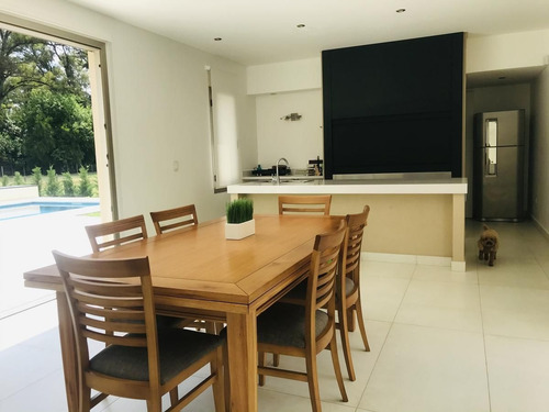 Imagen 5 de 26 de Casa - Comarcas De Luján