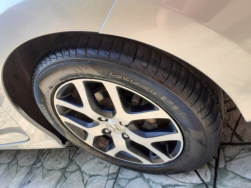 Imagem 7 de 8 de Honda City 2014 1.5 Sport Flex 4p