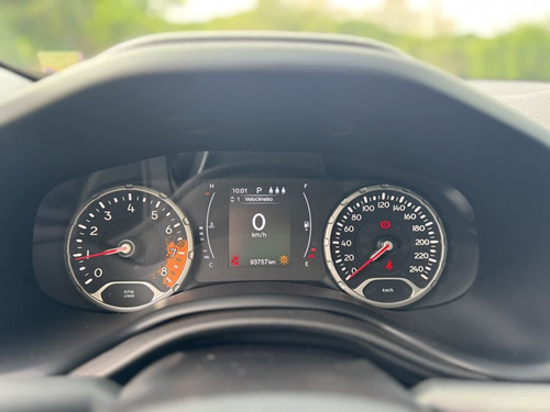 Jeep Renegade 1.8 16V FLEX LONGITUDE 4P AUTOMÁTICO