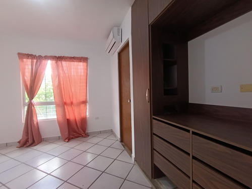 Apartamento En Paso Real San Diego Data Joven Cerca Avenida