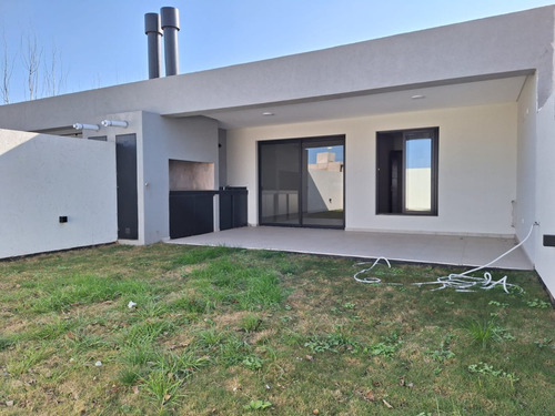 Distrito Sur Duplex En Planta Baja