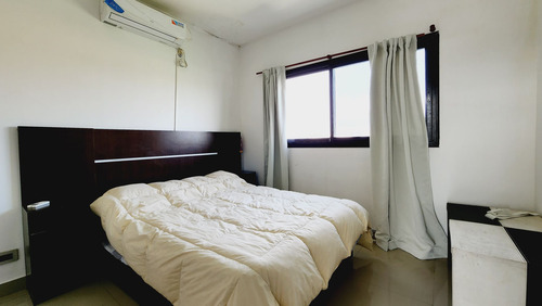 Imagen 25 de 30 de Casa 4 Ambientes Venta Barrio Cerrado Laguna Azul