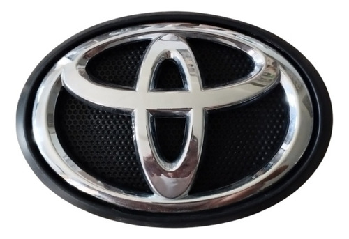 Logo Parrilla Toyota Hilux Original 16/20