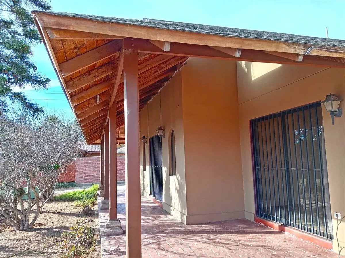 Imagen 2 de 15 de Casa En Arriendo De 3 Dorm. El Milagro, La Serena