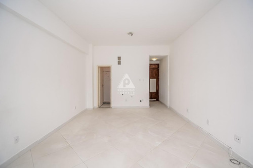 Imagem 5 de 23 de Kitnet/conjugado No Centro Disponível Para Venda Na Privilégio Imóveis. - 46909