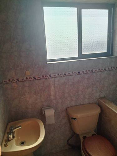 Sr Vende Amplia Y Bonita Casa De 4 Recámaras En Col. Gertrudis Sánchez