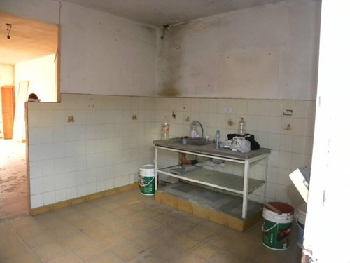 Imagen 2 de 6 de Departamento En Venta A 300 Mts De Ruta N°3 Y Esquina De Av. Luro