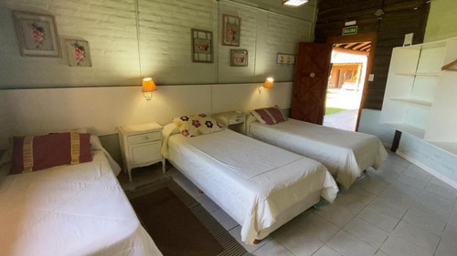 Complejo De 5 Hectareas, 7 Cabañas Y 20 Habitaciones