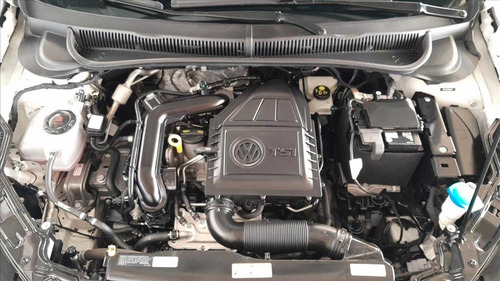 Volkswagen Nivus 1.0 200 TSI TOTAL FLEX COMFORTLINE AUTOMÁTICO