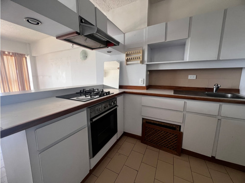Apartamento Con Salida Al Mar, Don Bartolo, Bella Vista