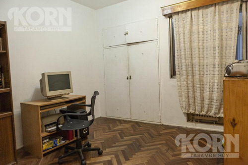 Imagen 10 de 12 de Venta Semipiso 3 Ambientes Con Baño De Servicio Y Balcon Al Contrafrente En Barrio Norte
