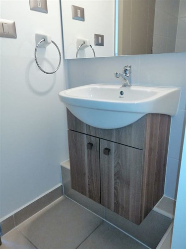 Departamento En Venta De 2 Dorm. En Valparaíso