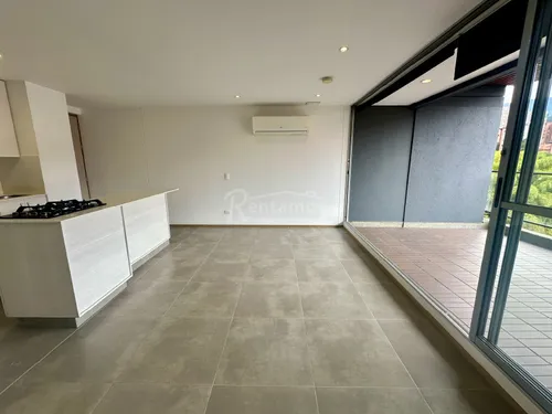Apartamento En Arriendo En El Esmeraldal. Cod A776053