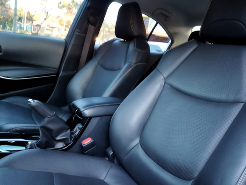 Imagem 2 de 12 de Toyota Corolla 1.8 Vvt-i Hybrid Flex Altis Cvt