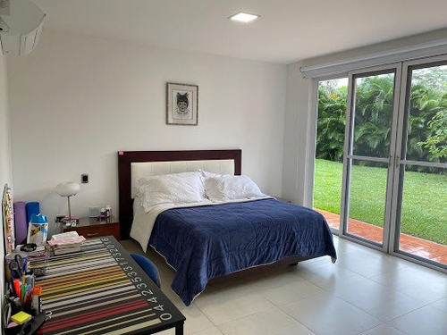 Imagen 27 de 29 de Casas En Venta Via Restrepo 476-2353
