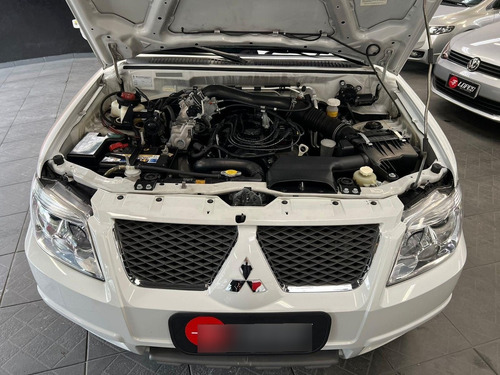 Imagem 5 de 12 de Mitsubishi Pajero Tr4 2.0 16v 4x2 Flex Automático