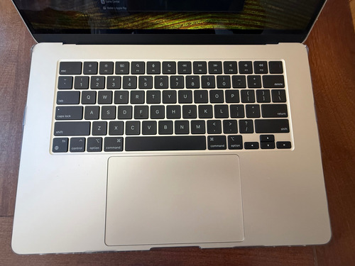 Apple Macbook Air 15 M2 256gb Cómo Nueva Plateado (Usado)