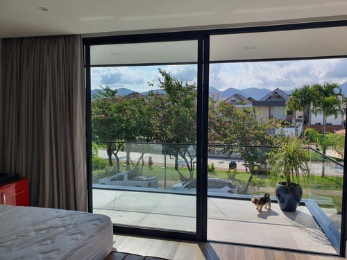 Imagem 10 de 21 de Recreio - Linda Casa Triplex Com Pé Direito Alto, 4 Suites, Com Área De Lazer Privativa Completa - Ca01012 - 70319874