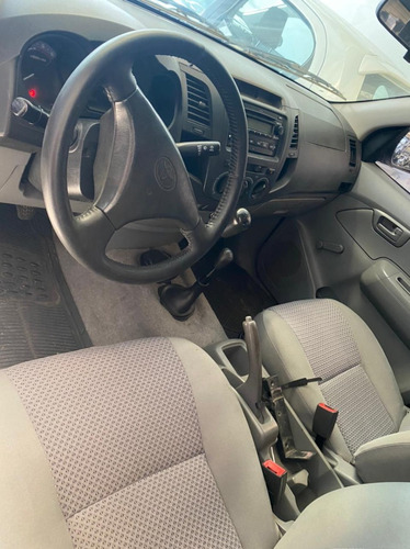 Imagen 25 de 25 de Toyota Hilux Dx 2007 4x4 2.5cc