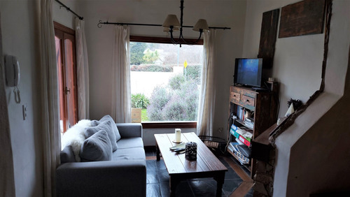 Imagen 3 de 29 de Venta Casa 2 Dormitorios - Zona Cardos - Tandil