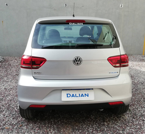 Imagen 6 de 11 de Volkswagen Fox 1.6 Connect Manual