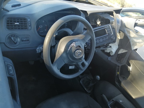 Imagen 7 de 14 de Volkswagen Vento Tdi 2014 Por Partes