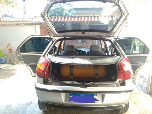 Imagem 4 de 11 de Fiat Palio 1.0 Yong 4 Portas