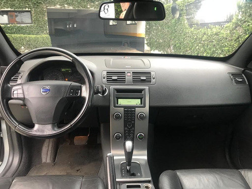 Imagem 7 de 9 de Volvo C30