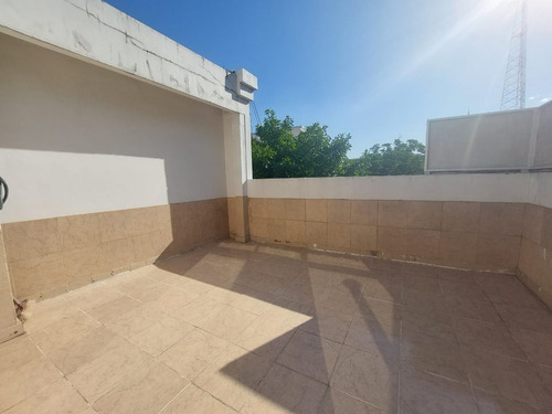 Hermoso Triplex En Caballito Con Cochera