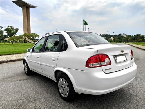 Chevrolet Classic 1.0 Mpfi Ls 8v Flex 4p Manual
