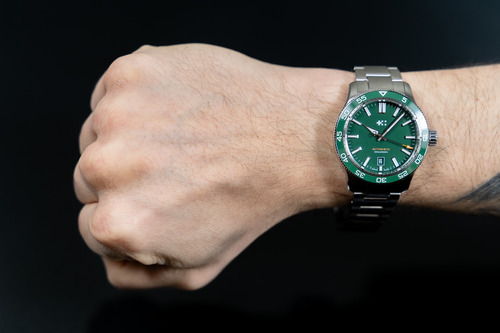 Relógio Christopher Ward C60 Trident Pro 300 Automatic Prateado