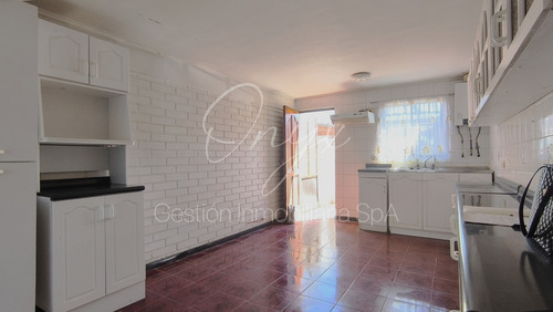 Casa De 4 Dormitorios En Limache