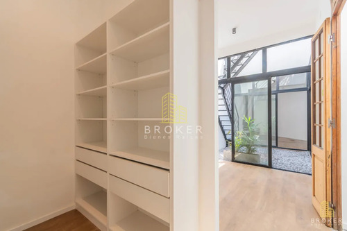 Venta Casa Pocitos 3 Dormitorios Con Garage! Moderna A Estrenar!