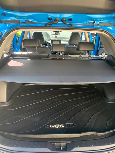 Imagen 21 de 25 de Toyota Rav4 Limited Hv, At Hibrida La Más Full, Techo