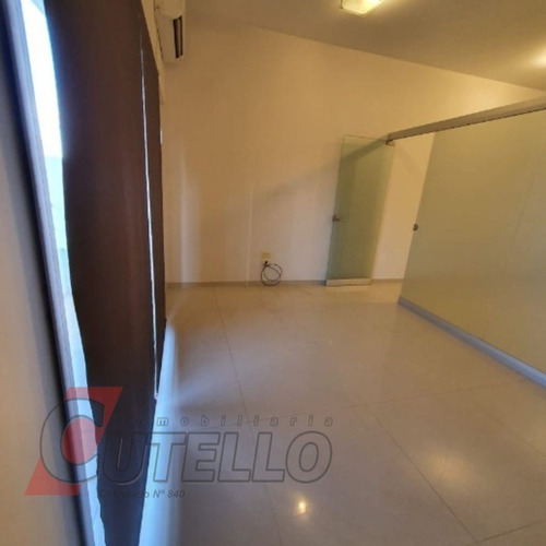Imagen 5 de 9 de Oficina En Alquiler En Quilmes Centro