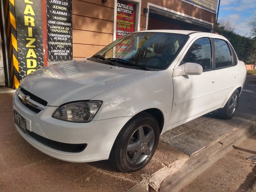 Imagen 2 de 5 de Chevrolet Classic Lt 1.4 Full