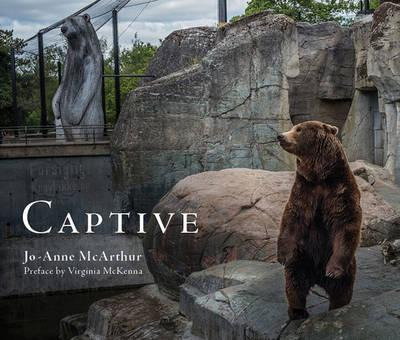 Libro Captive - Jo-anne Mcarthur