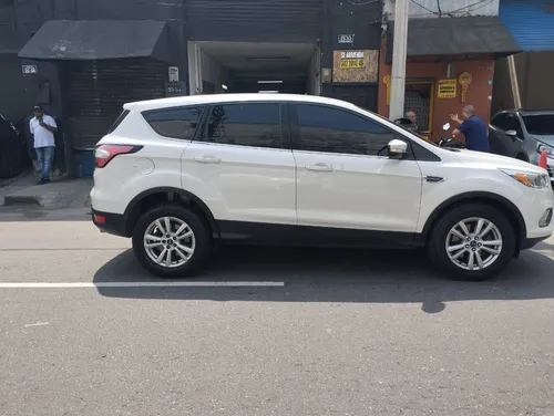 Ford Escape .se. 4x2 .automatica .2.0