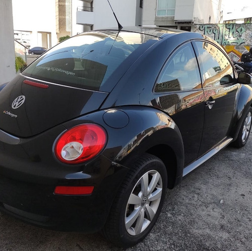 Volksvawen Beetle Negro Sunroof 2009-29000km*