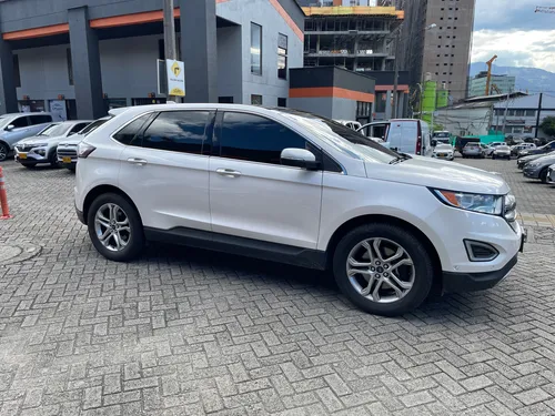 Ford Edge 2.0 Titanium