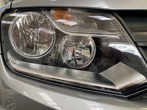 Imagen 14 de 15 de Volkswagen Amarok Trendline T 2023 Unica Unidad