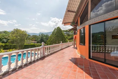 Casa En Venta En Villeta. Cod V12298